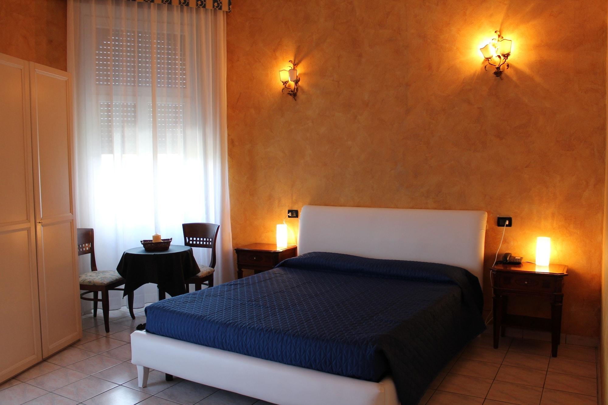 Hotel Lungomare Реджо-ди-Калабрия Экстерьер фото